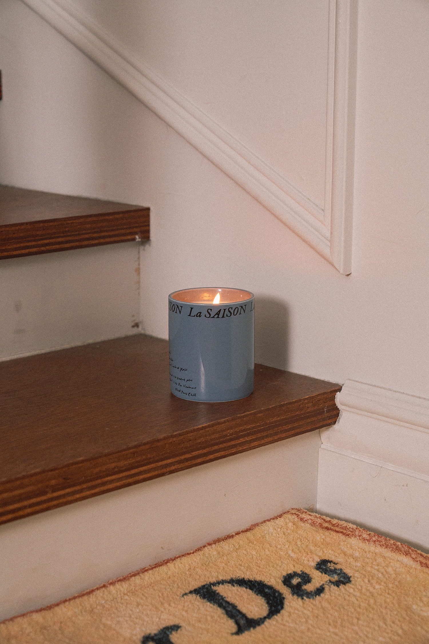 Scent of Chillier Days Candle Jar (Grey Blue)